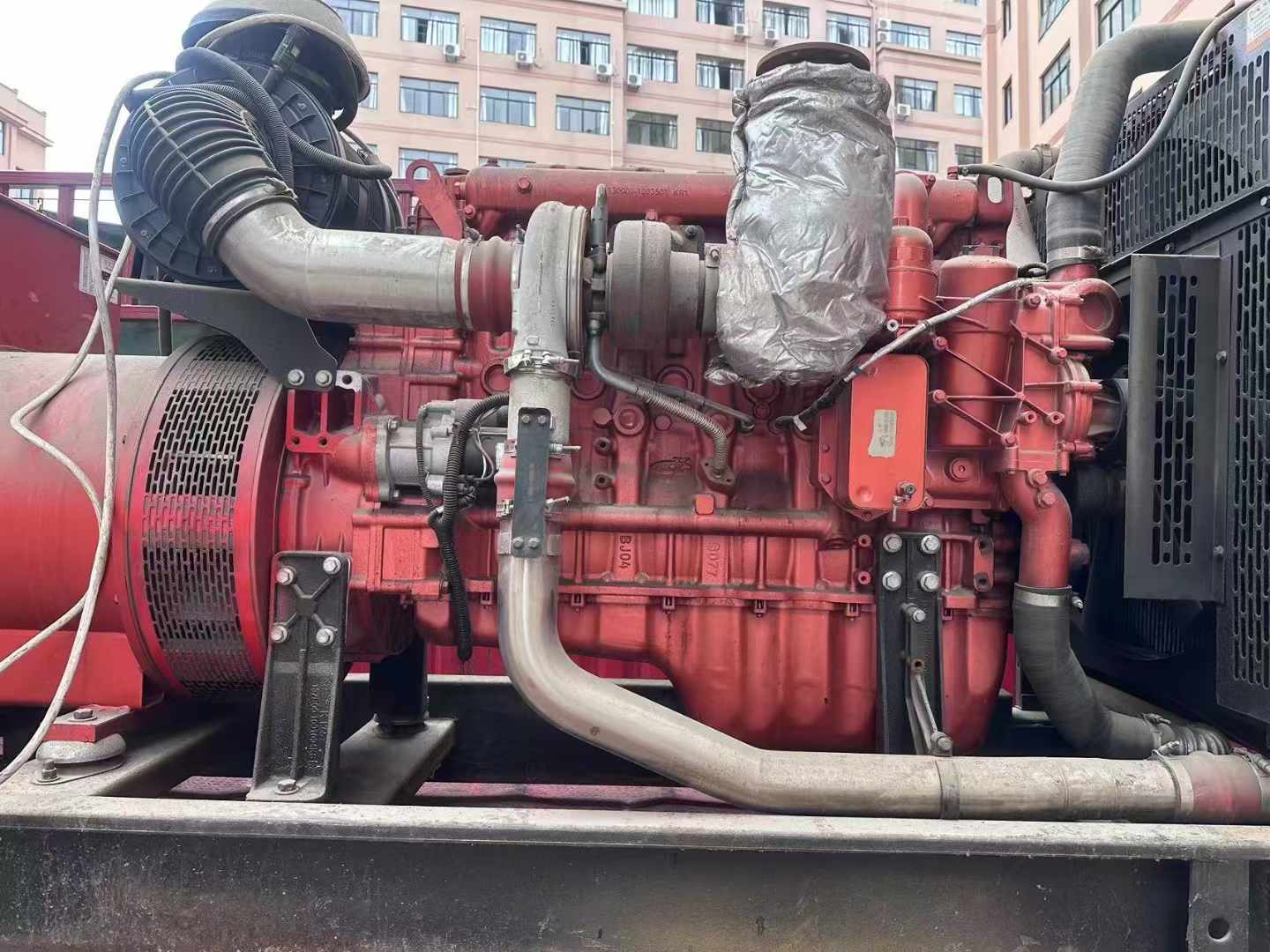 呼兰如何选择适合 600kW 柴油发电机组的过载保护器？